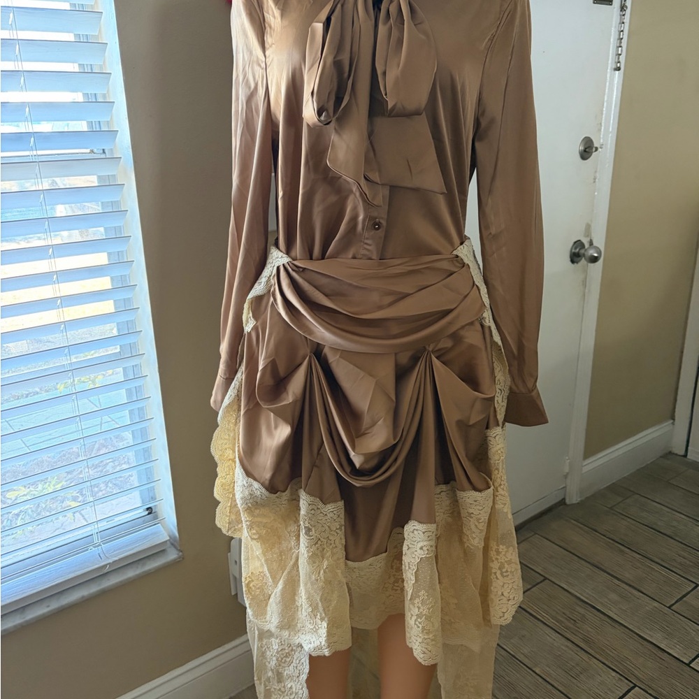 Chic Long Sleeve Dress with Lace Accents